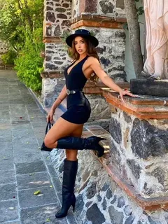 Gina escort in Dubai