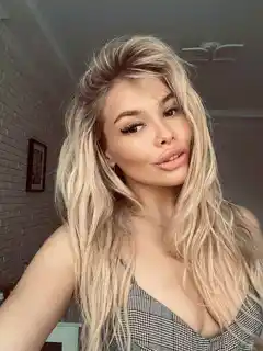 Kornelia escort in Dubai