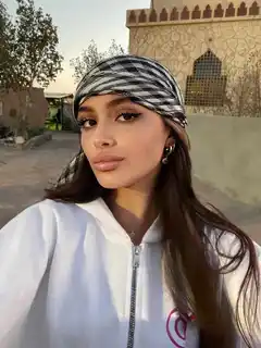 Melania escort in Dubai