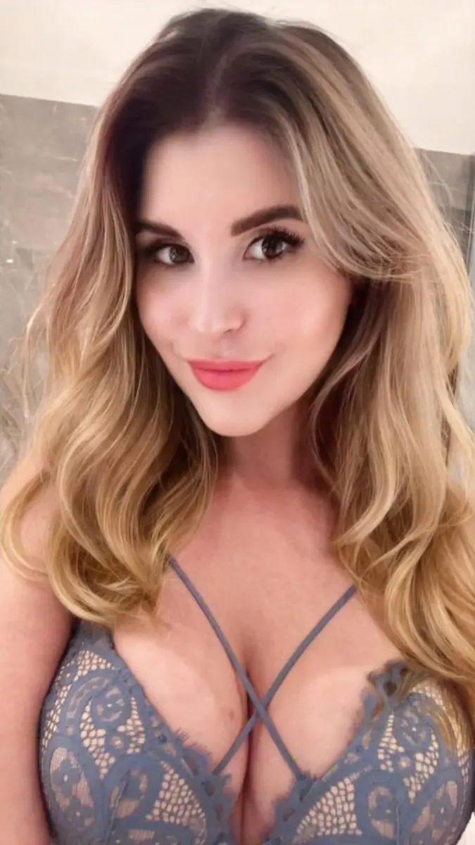 Milana escort in Dubai