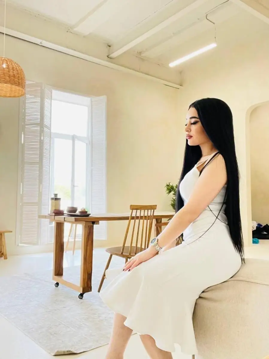 Samira escort in Dubai